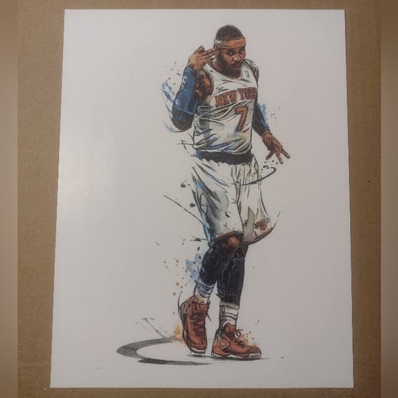 BRAND NEW!💯 CARMELO ANTHONY KNICKS GLOSSY 8.5x11 BASKETBALL COLOR ART POSTER!🤩 - Picture 1 of 6